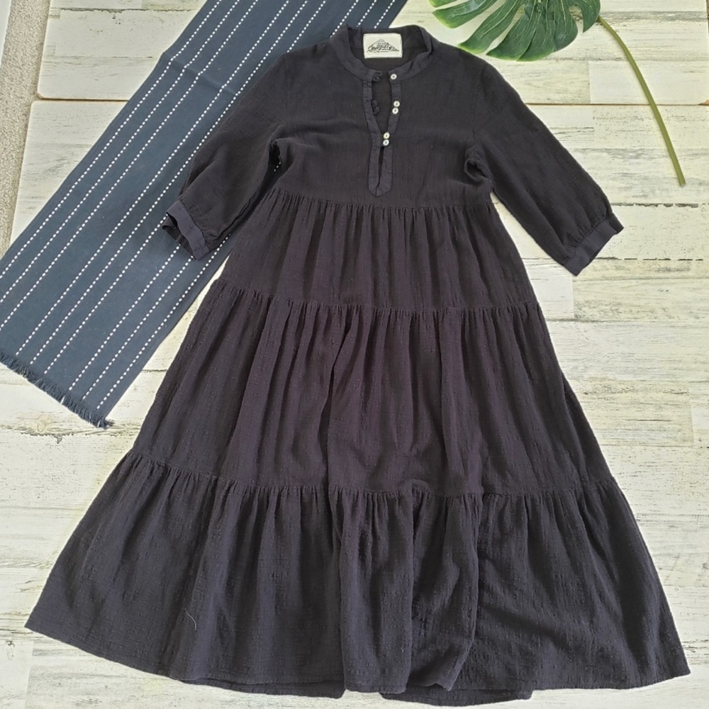 SUGAR CANDY MOUNTAIN BLACK COTTON GAUZE NAOMI TIERED MIDI DRESS XS / S